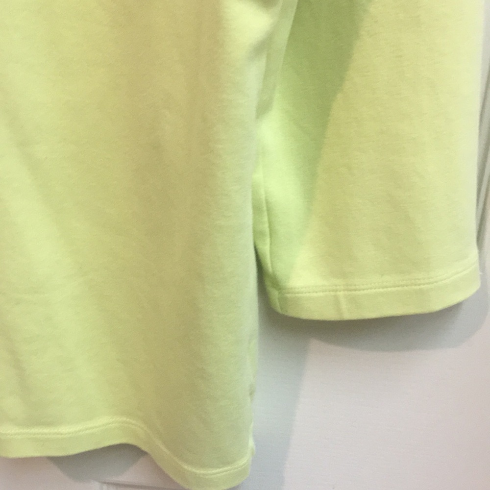 “Chico's” Women's Lemon/Lime Green V-Neck Top, 3/4 Sleeves, Size Xl / 1X - Picture 3 of 3
